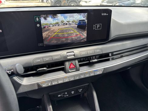 Used 2025 Kia K4 FWD image 17