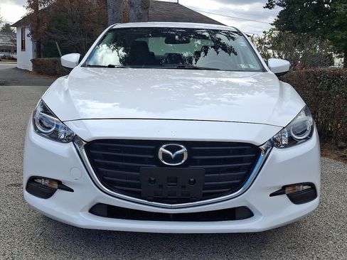 Used 2017 MAZDA MAZDA3 Sport image 2