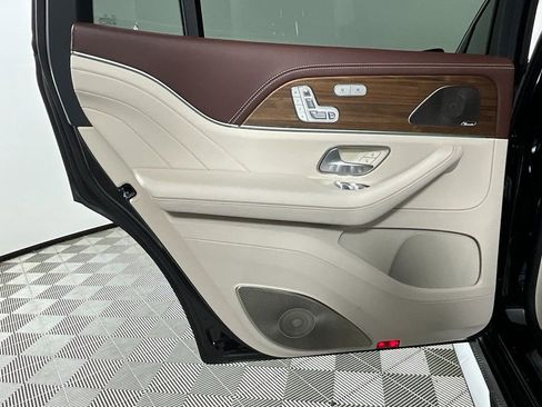 Used 2025 Mercedes-Benz Maybach GLS 600 Maybach GLS 600 image 26