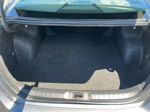 Used 2025 Nissan Altima 2.5 SV FWD image 13