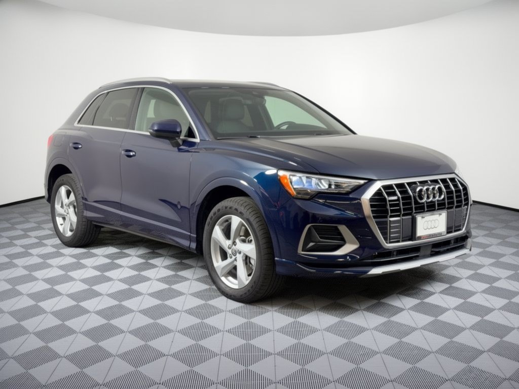 Used 2020 Audi Q3 2.0T Premium w/ Convenience Package AWD/4WD image 7