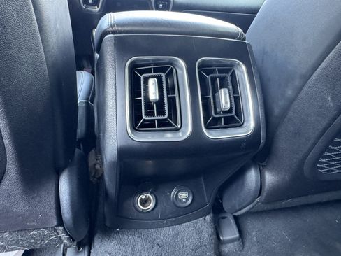 Used 2021 Kia Sorento EX FWD image 24