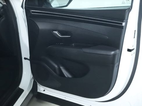 Used 2022 Hyundai Tucson SEL AWD/4WD image 32