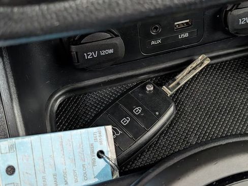 Used 2016 Kia Sportage LX image 23