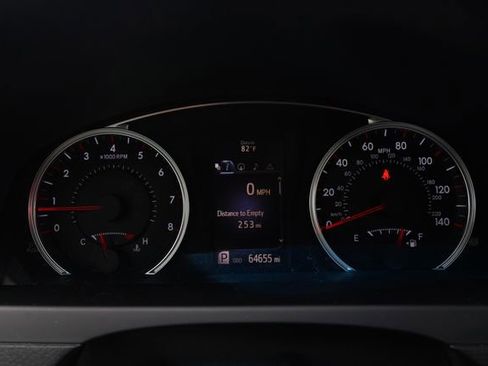 Used 2016 Toyota Camry XSE FWD image 24