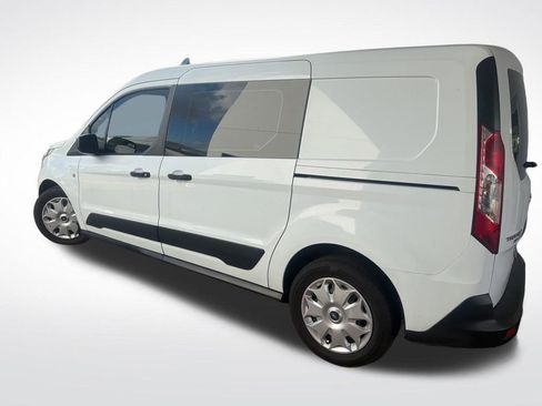 Used 2020 Ford Transit Connect XLT image 3