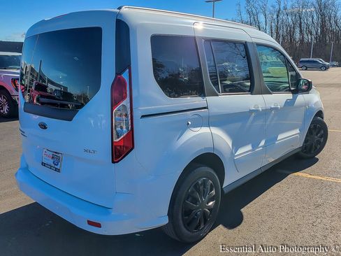 Used 2017 Ford Transit Connect XLT image 9