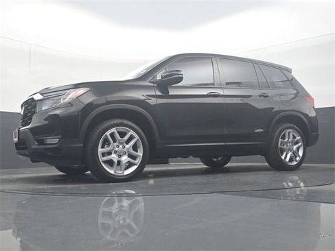 Certified 2024 Honda Passport EX-L image 29