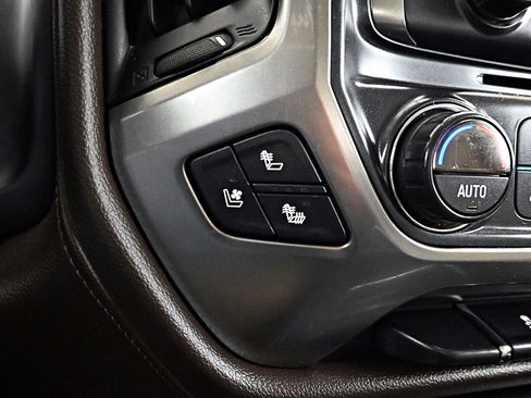 Used 2018 Chevrolet Silverado 1500 LTZ w/ Texas Edition image 12