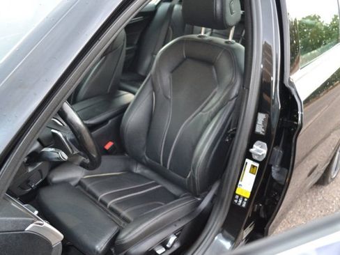 Used 2018 BMW 540i xDrive AWD/4WD image 24