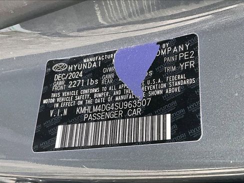 Used 2025 Hyundai Elantra Sport image 25
