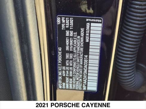 Used 2021 Porsche Cayenne AWD/4WD image 28