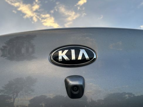 Used 2020 Kia Rio S image 9