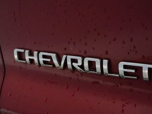 Used 2009 Chevrolet Traverse LTZ image 15