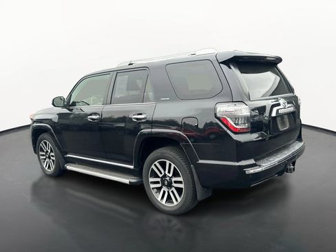 Used 2019 Toyota 4Runner 4WD image 5
