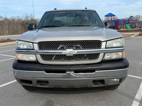 Used 2005 Chevrolet Silverado 1500 4x4 Extended Cab w/ Safe And Sound Package image 8