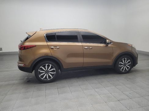 Used 2018 Kia Sportage EX image 10