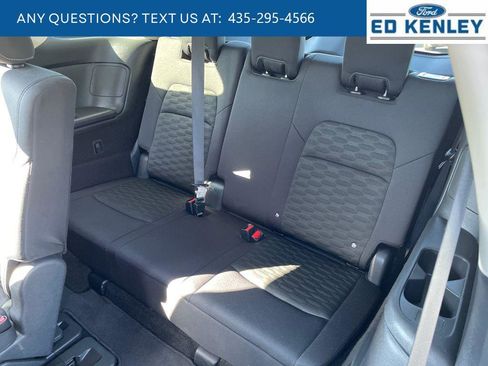 Used 2024 Nissan Pathfinder S AWD/4WD image 7