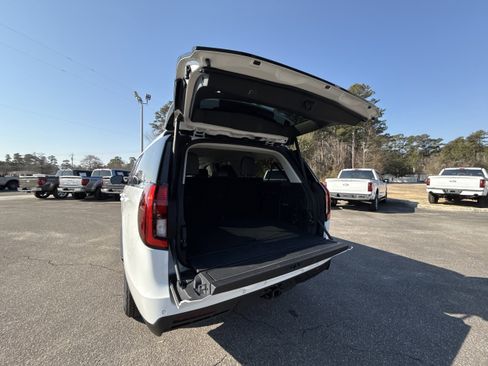 Used 2025 Ford Expedition Max Active image 10