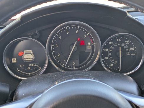 Used 2022 MAZDA MX-5 Miata RF Grand Touring image 16