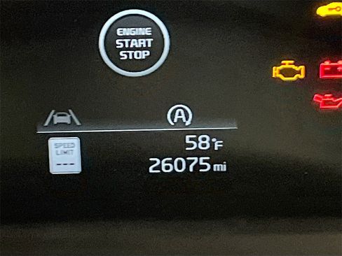 Used 2023 Kia Telluride EX image 12