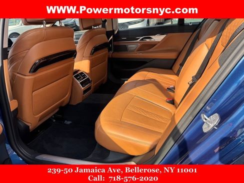 Used 2022 BMW 750i xDrive w/ Executive Package AWD/4WD image 25