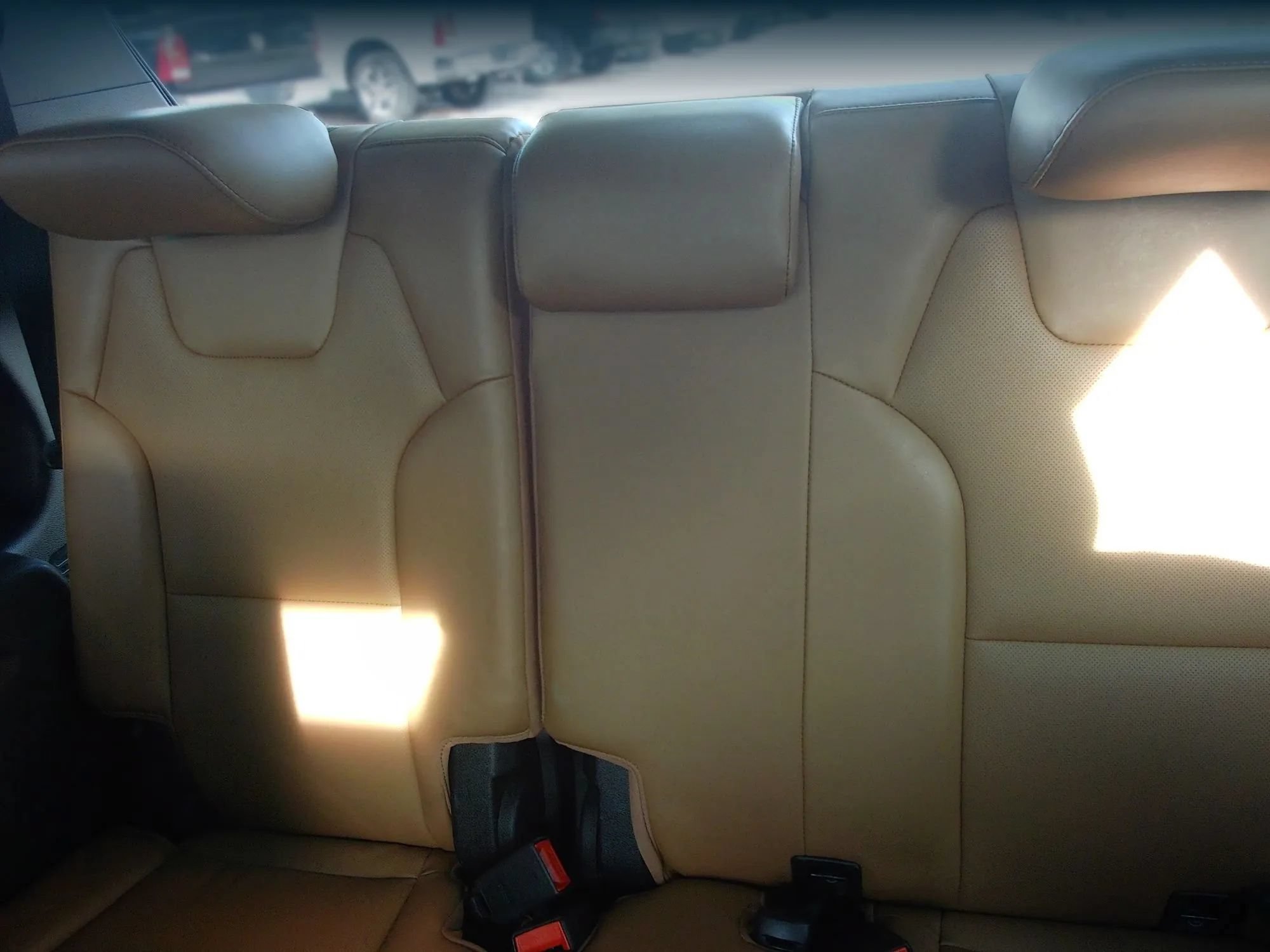 Used 2022 Kia Telluride SX w/ Towing Package FWD image 30