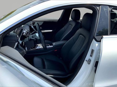 Used 2025 Mercedes-Benz CLA 250 4MATIC image 15