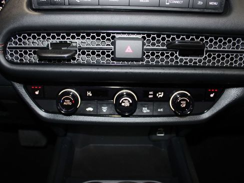 Used 2024 Honda HR-V Sport image 15