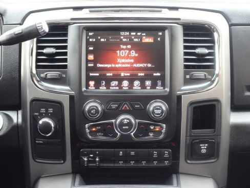 Used 2017 RAM 3500 Big Horn w/ Night Special Edition image 18