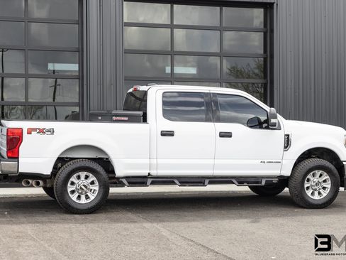 Used 2022 Ford F250 XLT w/ XLT Value Package AWD/4WD image 10