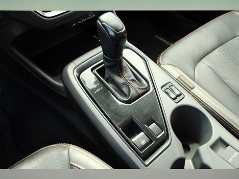 Used 2024 Subaru Crosstrek 2.5i Limited image 17