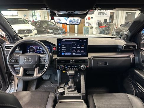 Used 2025 Toyota 4Runner TRD Off-Road Premium w/ Tow Technology Package AWD/4WD image 17