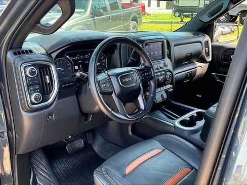 Used 2020 GMC Sierra 1500 AT4 w/ AT4 Premium Package AWD/4WD image 13