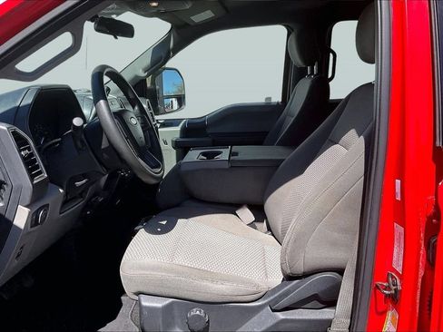 Used 2018 Ford F150 XLT AWD/4WD image 25