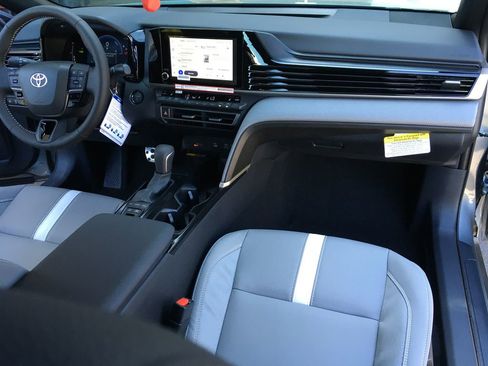 New 2026 Toyota Camry SE w/ Convenience Package AWD/4WD image 29