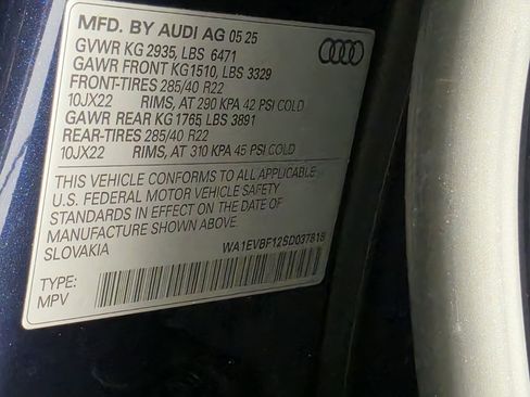 Used 2025 Audi Q8 Premium Plus w/ Premium Plus Package AWD/4WD image 52