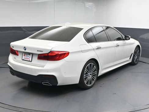 Used 2018 BMW 540i xDrive image 8