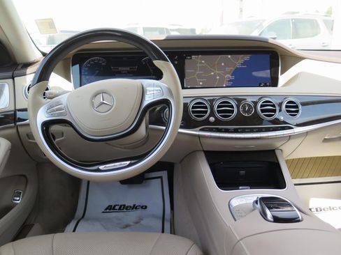 Used 2015 Mercedes-Benz S 550 4MATIC Sedan image 16