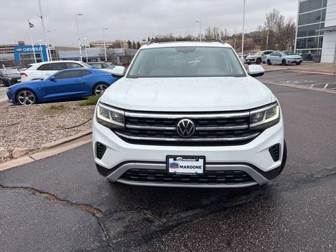 Certified 2023 Volkswagen Atlas SE AWD/4WD image 2