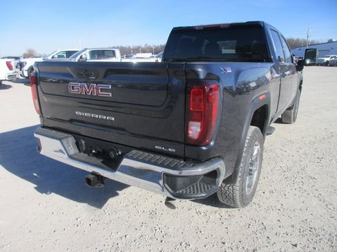 New 2026 GMC Sierra 2500 SLE w/ SLE Value Package; image 5