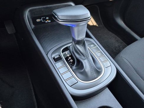 Used 2025 Hyundai Kona SEL AWD/4WD image 29