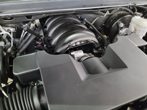 Used 2019 Chevrolet Tahoe LT image 30