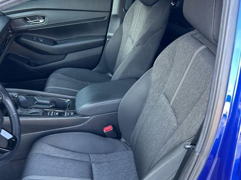 Used 2025 Honda Accord Sport image 7