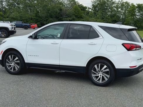 Used 2024 Chevrolet Equinox LT AWD/4WD image 6