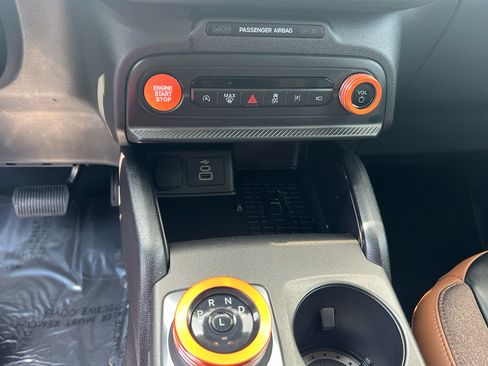 Used 2025 Ford Bronco Sport Outer Banks w/ Outer Banks Tech Package+ AWD/4WD image 28