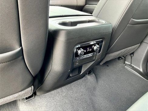 Certified 2025 GMC Yukon Elevation image 25