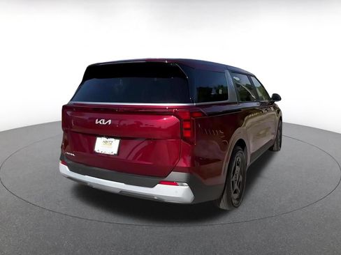Used 2026 Kia Carnival FWD image 15