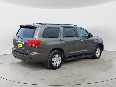 Used 2013 Toyota Sequoia Limited AWD/4WD image 5