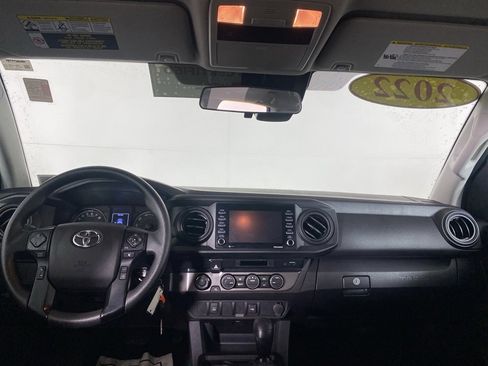 Used 2022 Toyota Tacoma SR image 25